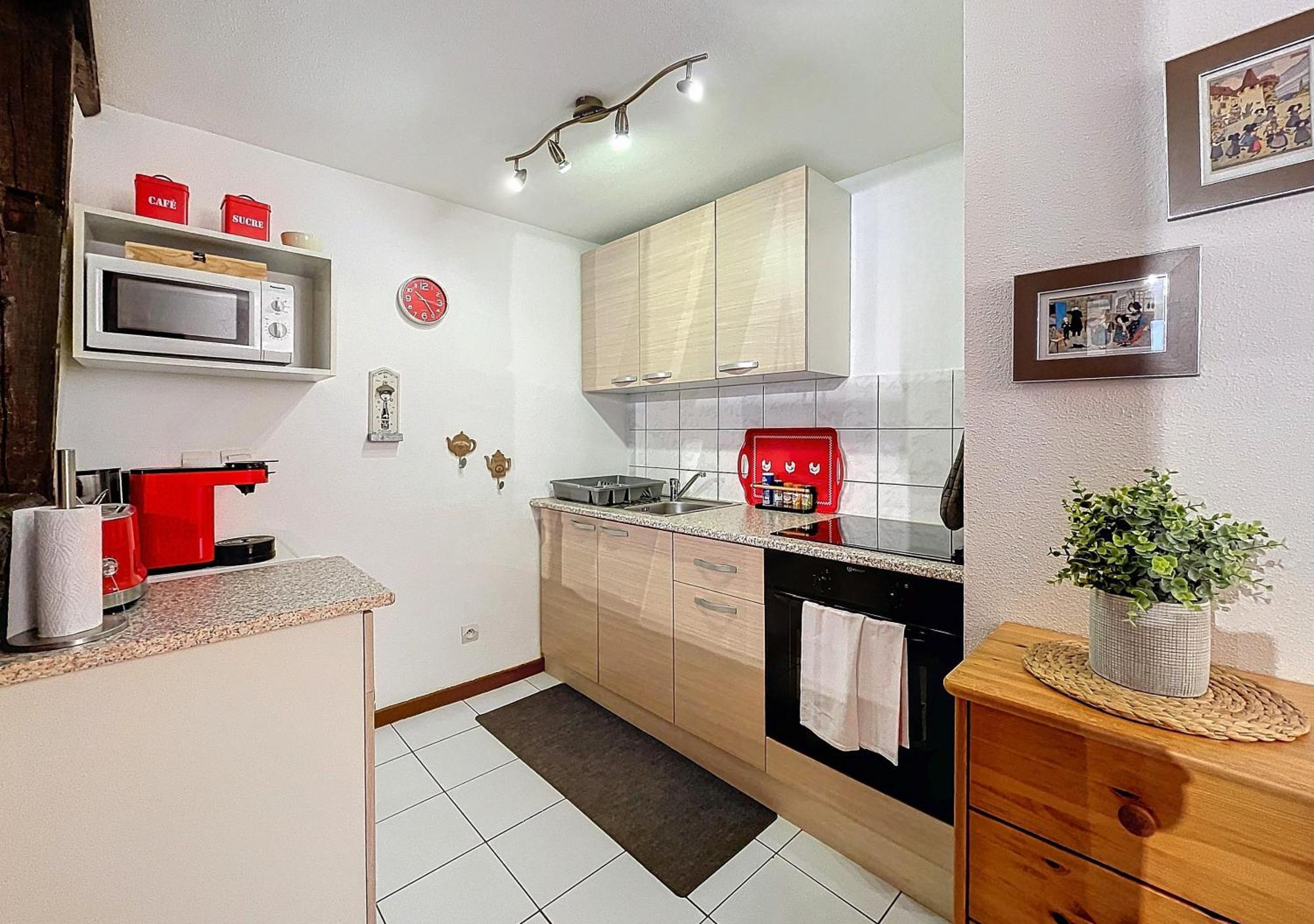 Jeannala Apartment รีควีร์ ภายนอก รูปภาพ