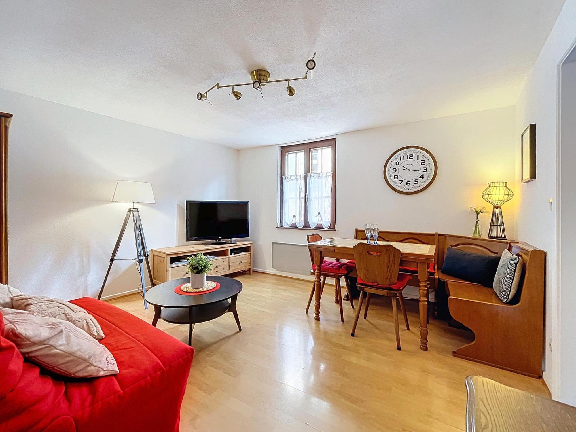 Jeannala Apartment รีควีร์ ภายนอก รูปภาพ